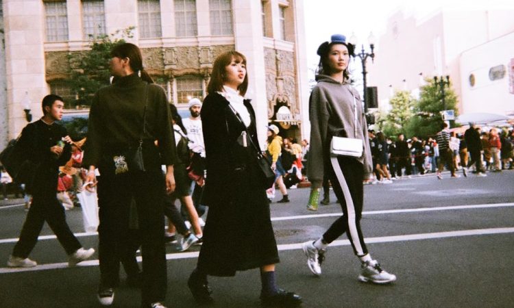 Y2K Fashion Revival: The Bold Trends That Define Now