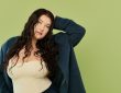 Fashion Don’ts for Plus-Size Women —What to Avoid & What Actually Works