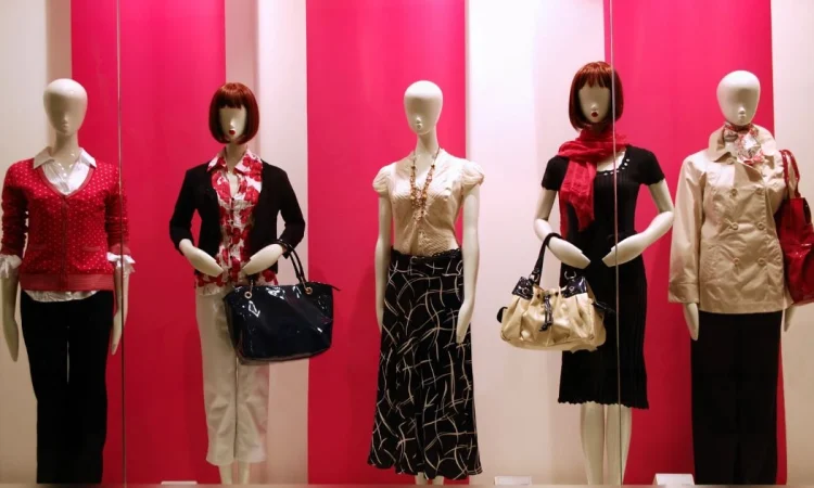 Top 10 Fashion Icons to Follow for Bold Style