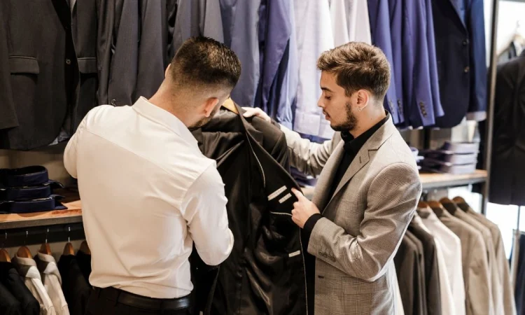 Fashion Shopping Guide: Smart Tips for Trendy Men
